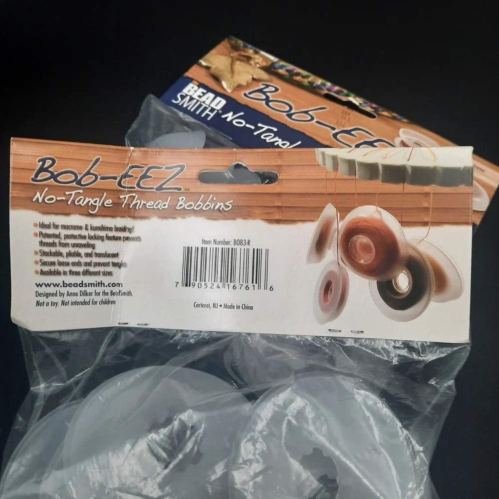 Bead Smith Bob EEZ No Tangle Thread Bobbins 2.5 Inch Diameter 8 Per Bag‎ Macrame